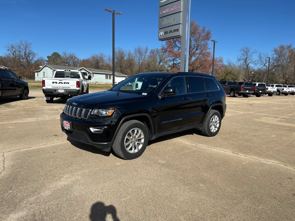 Used 2022 Jeep Grand Cherokee Laredo E AWD/4WD image 1