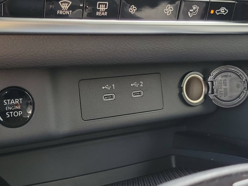New 2026 Nissan Rogue SV FWD image 30