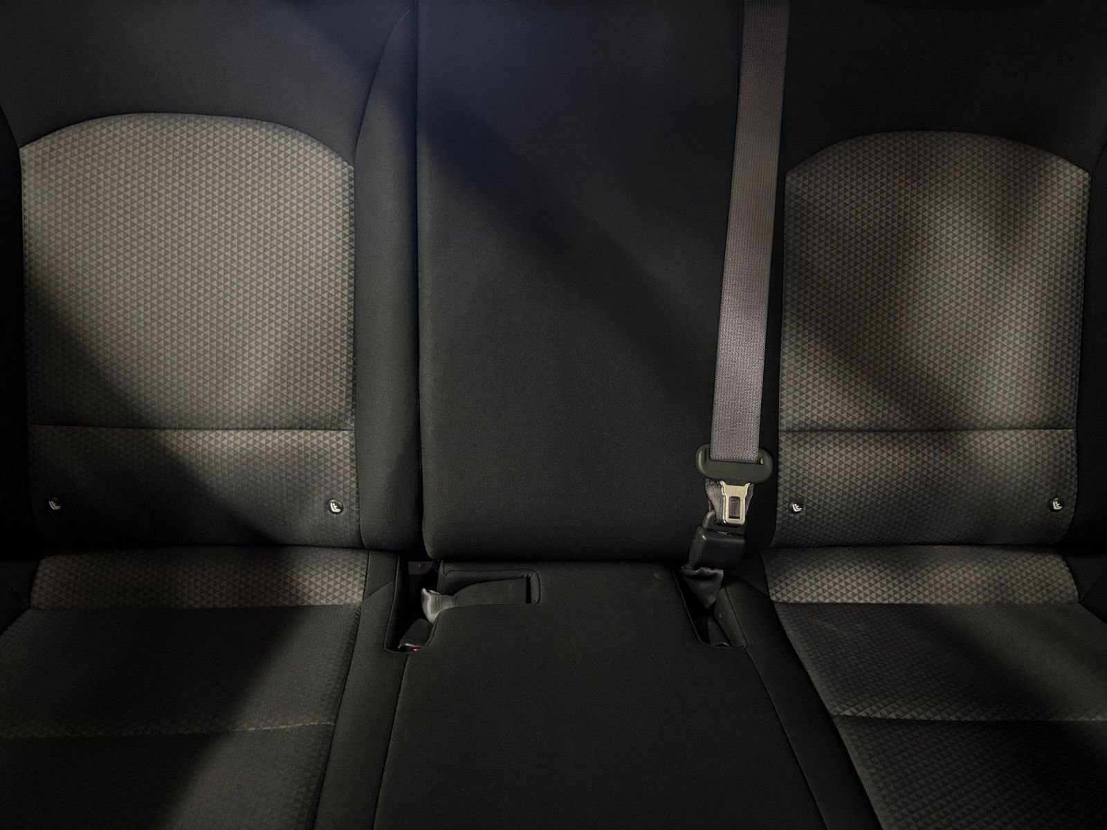 Used 2025 Kia Soul LX w/ LX Technology Package FWD image 35