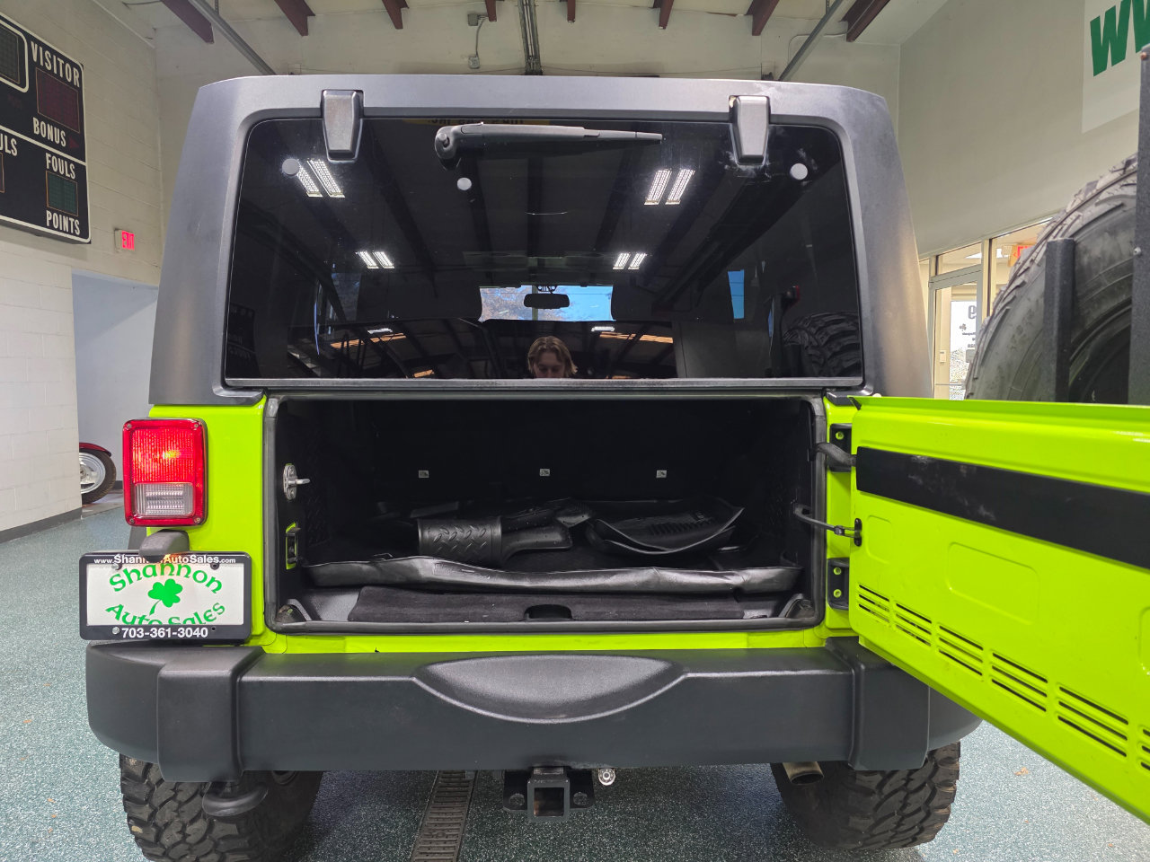 Used 2013 Jeep Wrangler Unlimited Sport image 21