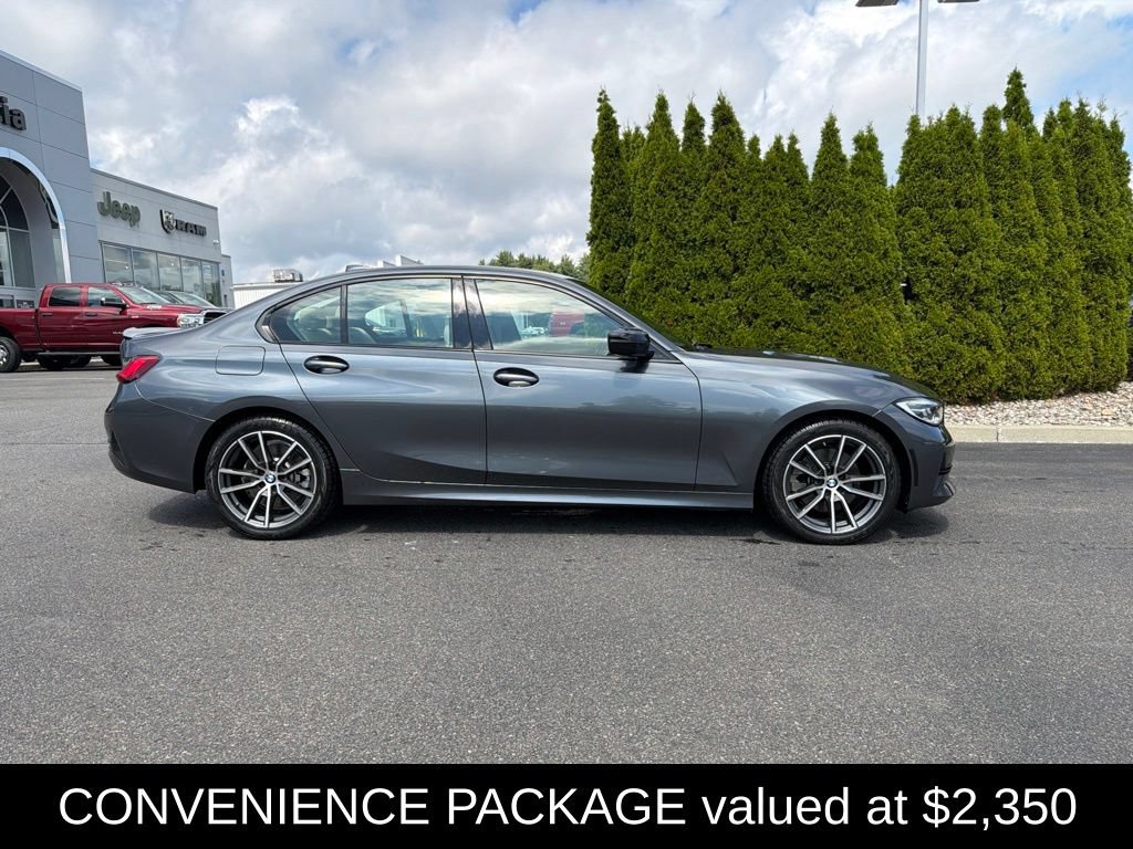 Used 2020 BMW 330i xDrive Sedan w/ Convenience Package AWD/4WD image 2