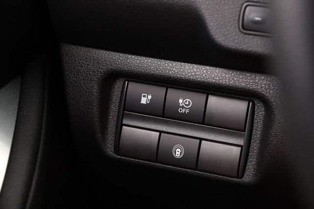 Certified 2025 Nissan Leaf S FWD image 20