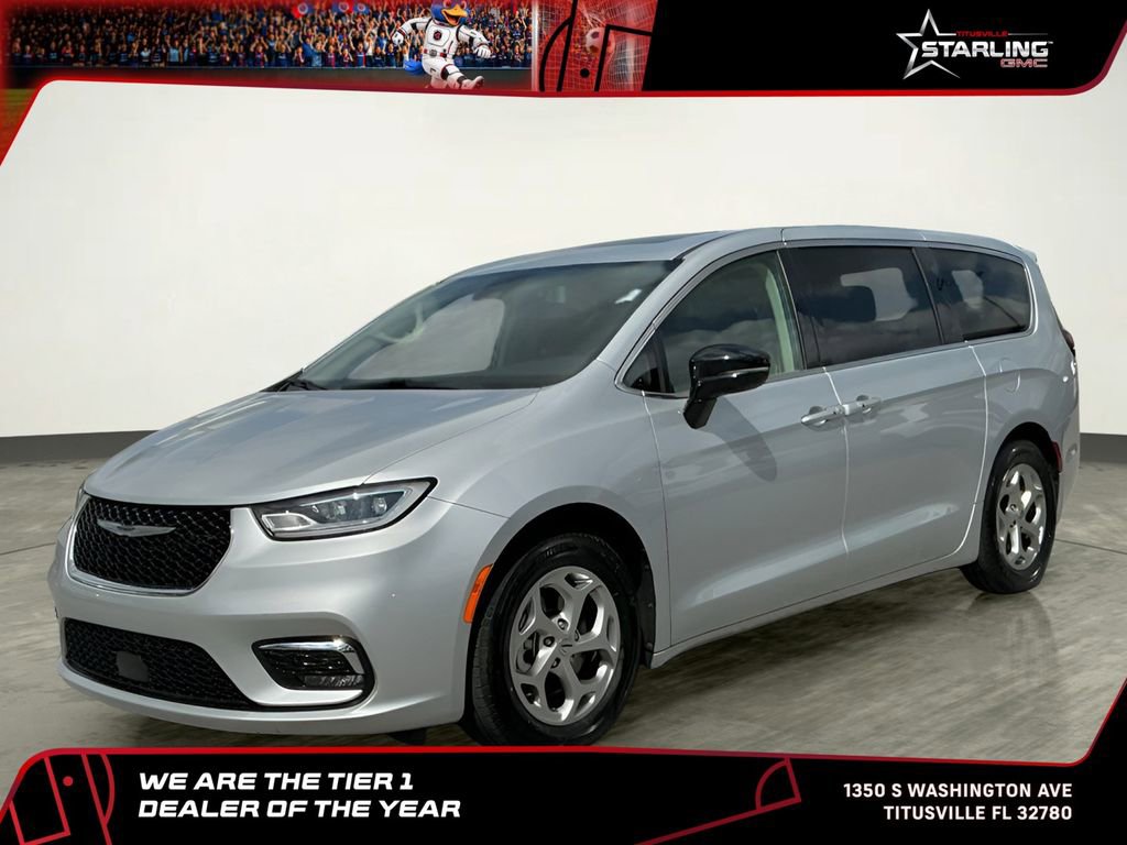 Used 2024 Chrysler Pacifica Limited FWD image 1