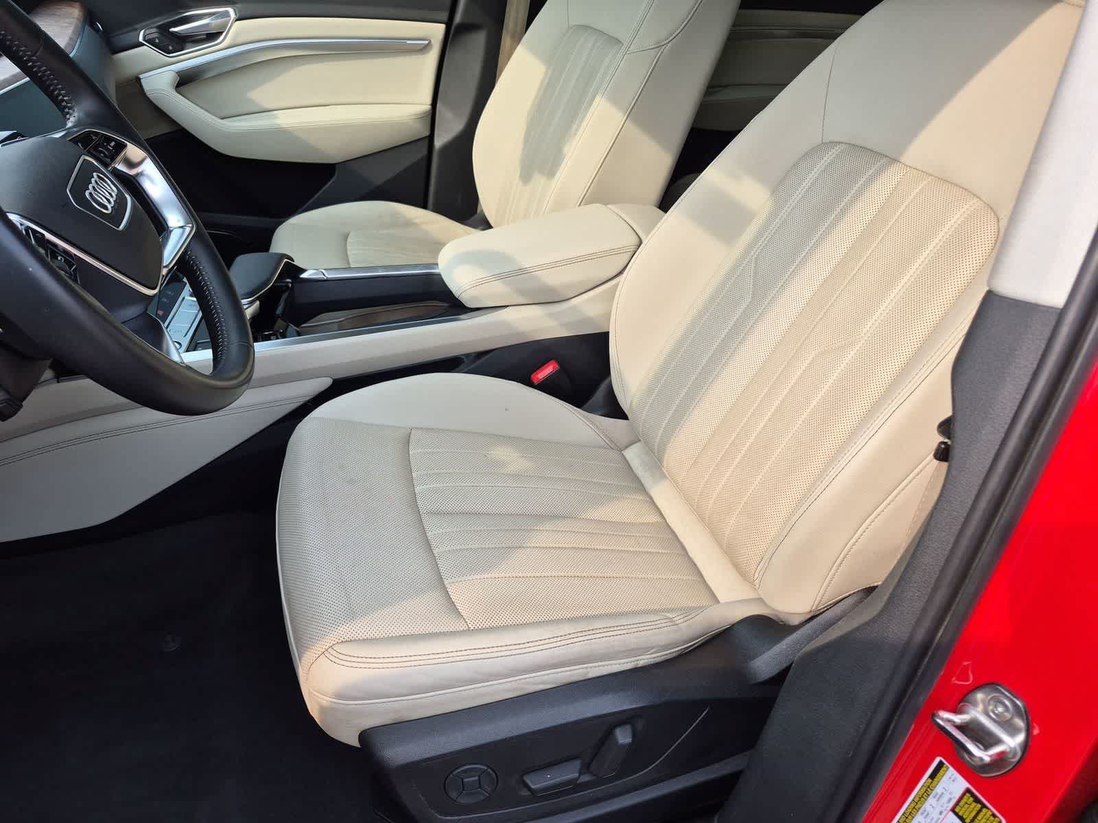 Used 2019 Audi e-tron Premium Plus AWD/4WD image 16