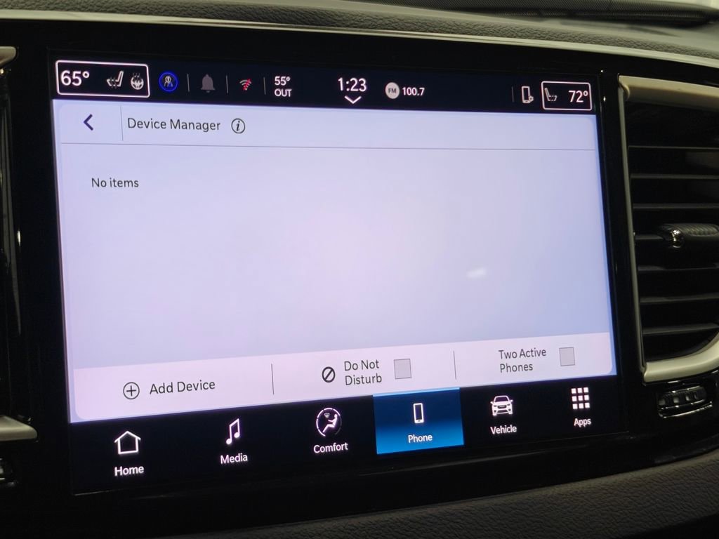 Used 2025 Chrysler Pacifica Select image 41