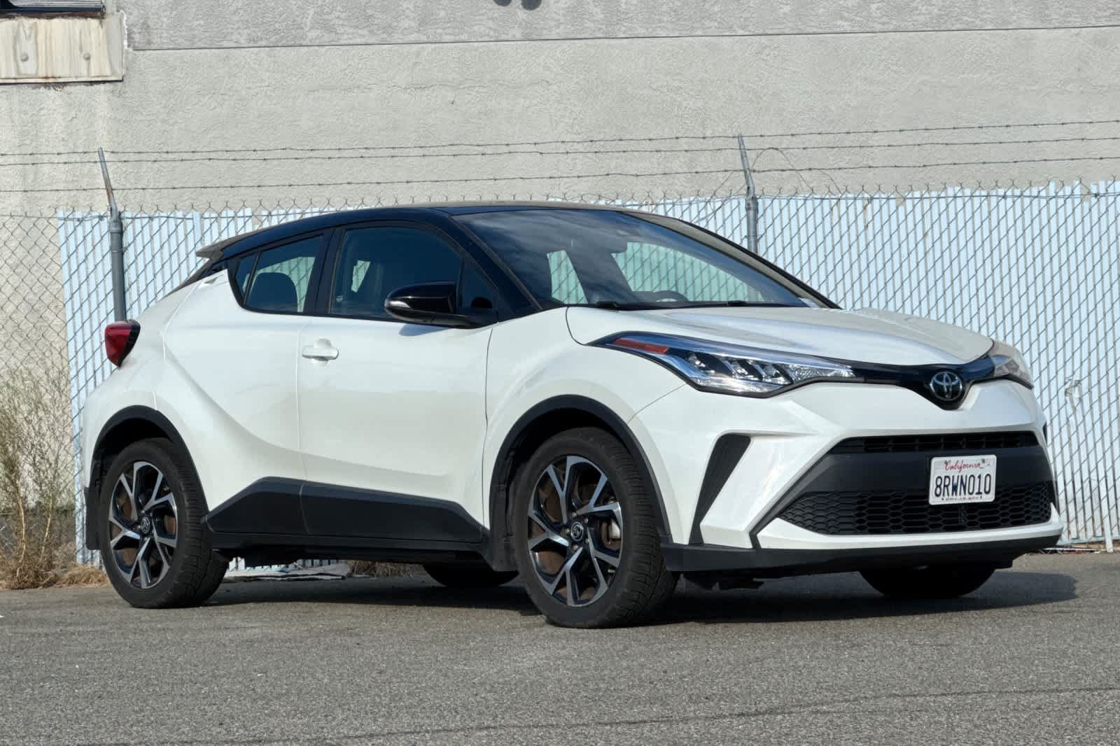 Used 2020 Toyota C-HR XLE FWD image 7