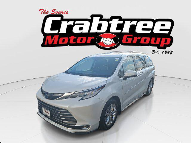 Certified 2023 Toyota Sienna Limited AWD/4WD image 1