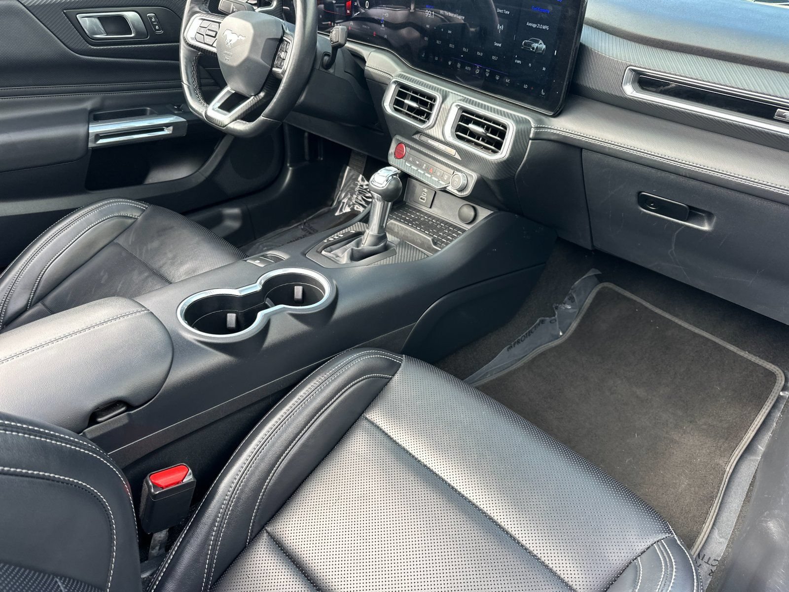 Used 2024 Ford Mustang Premium RWD image 15