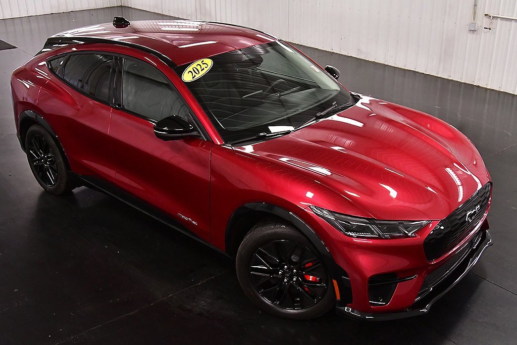 Used 2025 Ford Mustang Mach-E Premium w/ Sport Appearance Package image 13