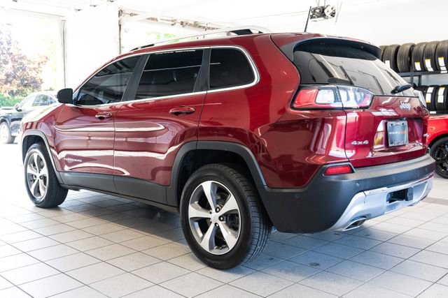 Used 2021 Jeep Cherokee Limited w/ Elite Package AWD/4WD image 4