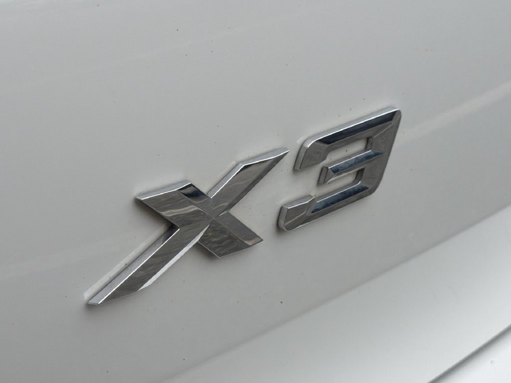 Used 2023 BMW X3 xDrive30i w/ Convenience Package AWD/4WD image 15