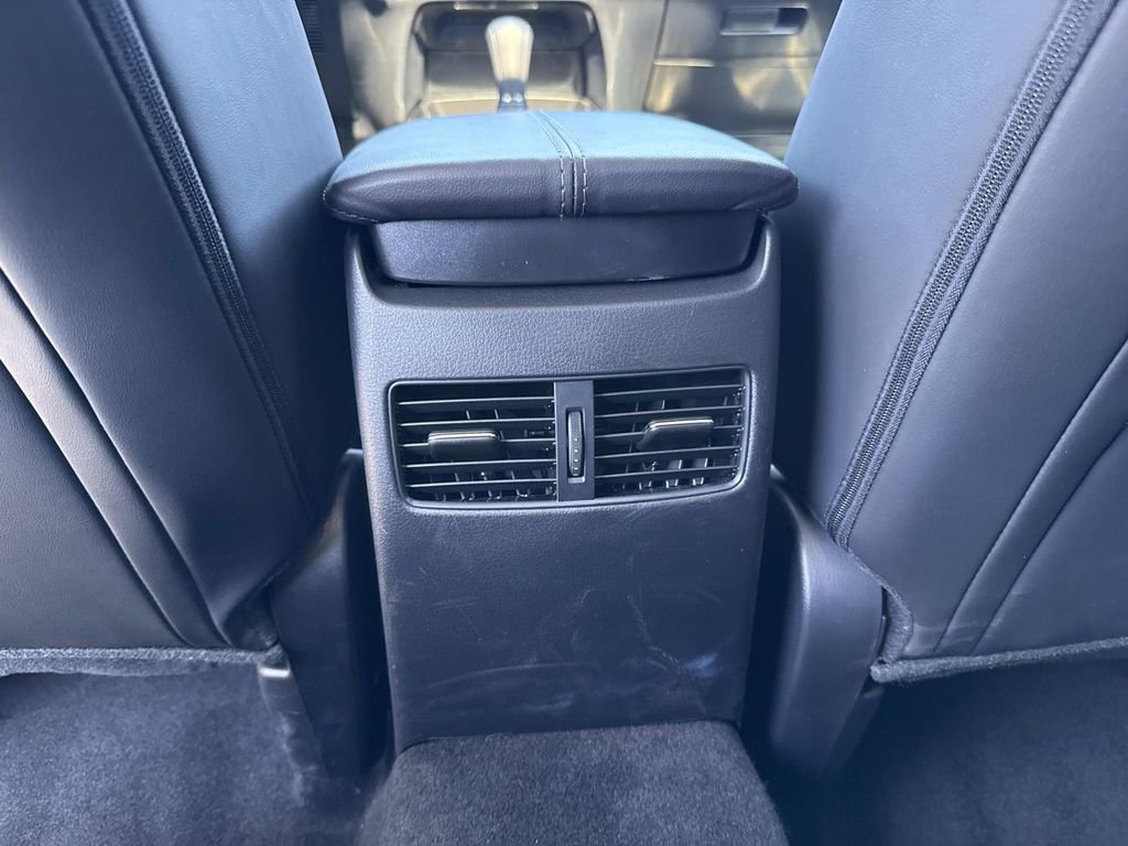 Certified 2025 MAZDA CX-30 AWD 2.5 S w/ Preferred Package image 23