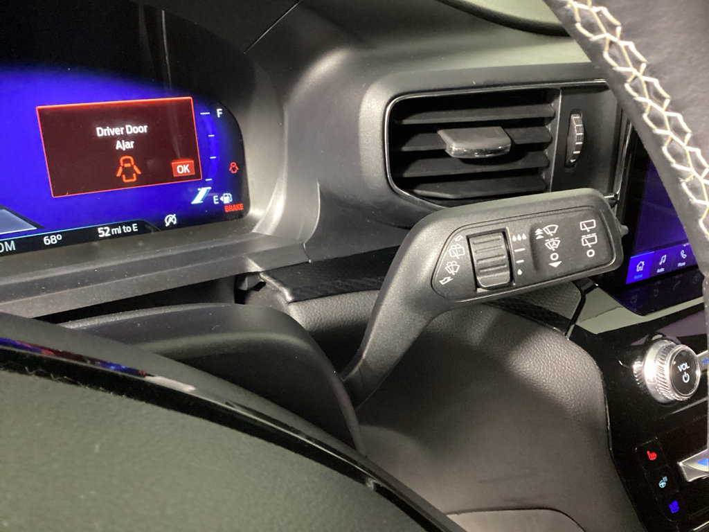 Used 2022 Ford Explorer ST w/ Equipment Group 401A AWD/4WD image 26