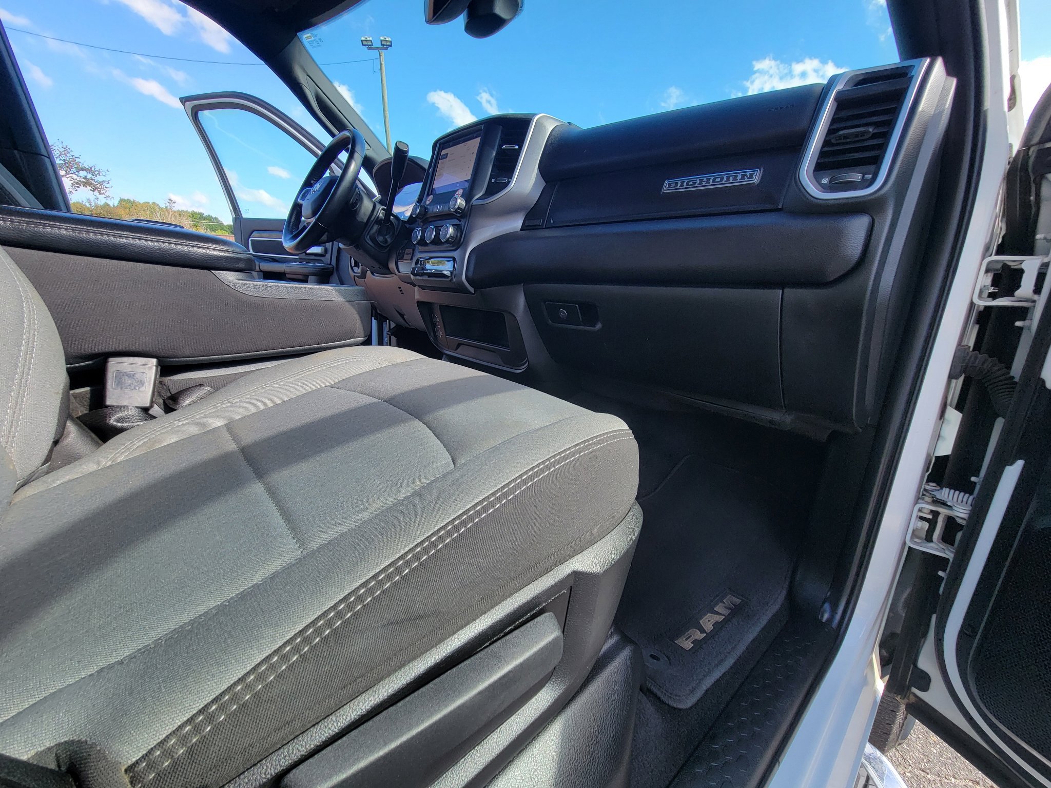 Used 2024 RAM 2500 Big Horn image 42