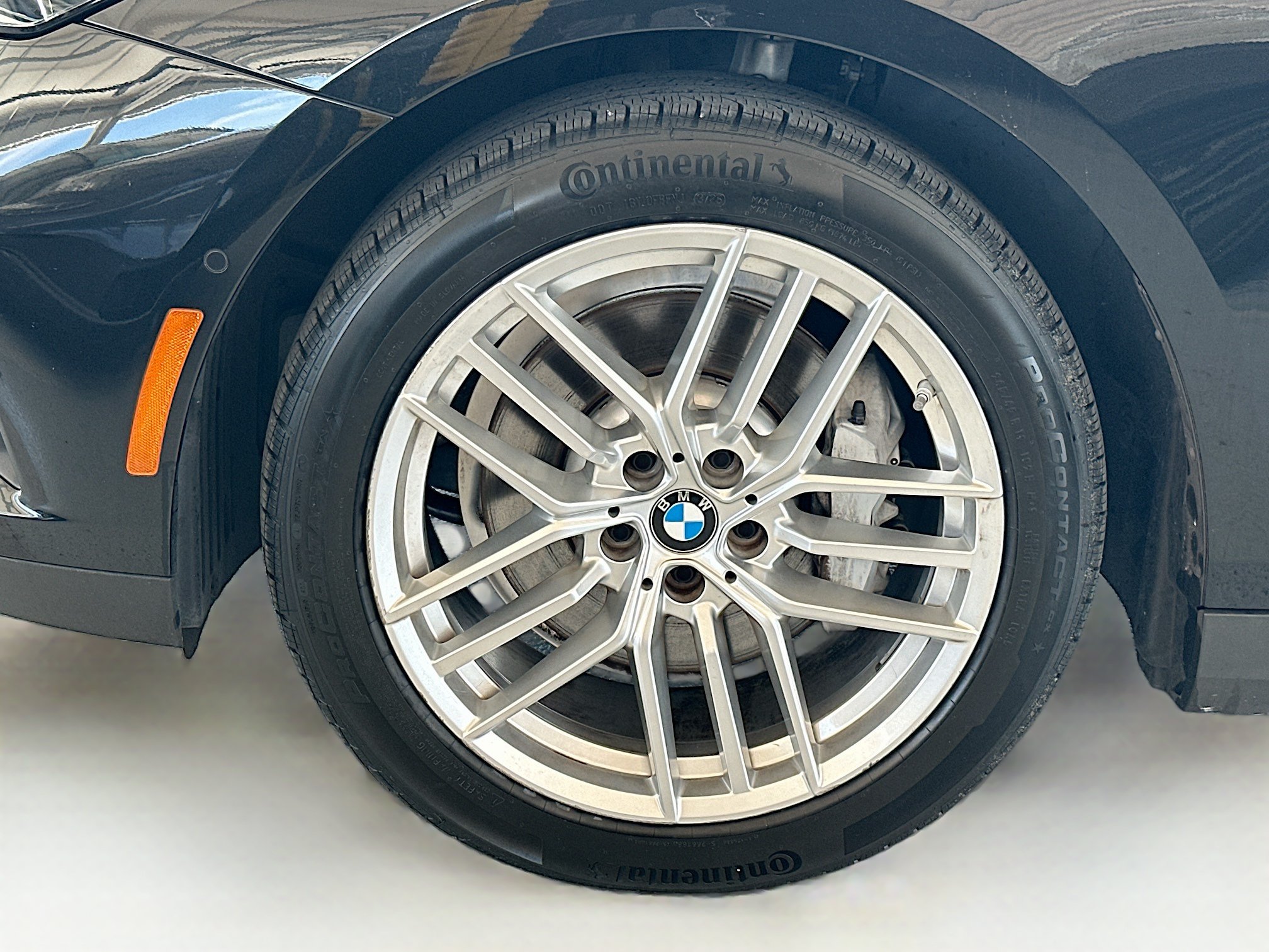 Certified 2024 BMW 530i w/ Convenience Package RWD image 30