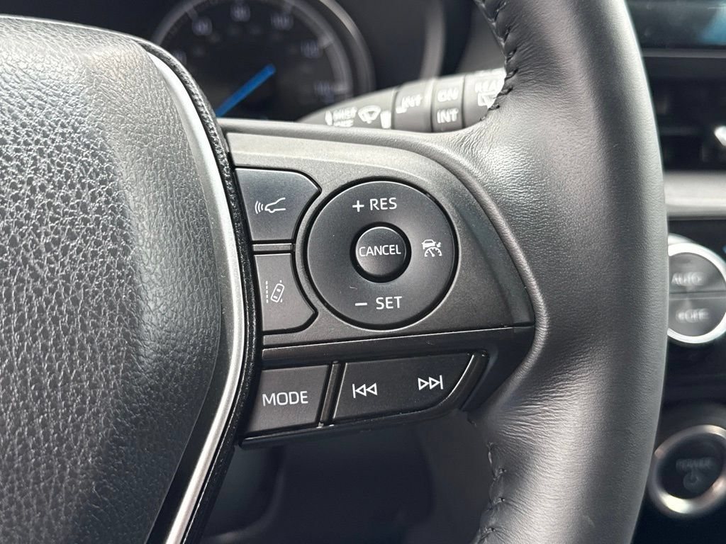 Certified 2024 Toyota Venza LE AWD/4WD image 25