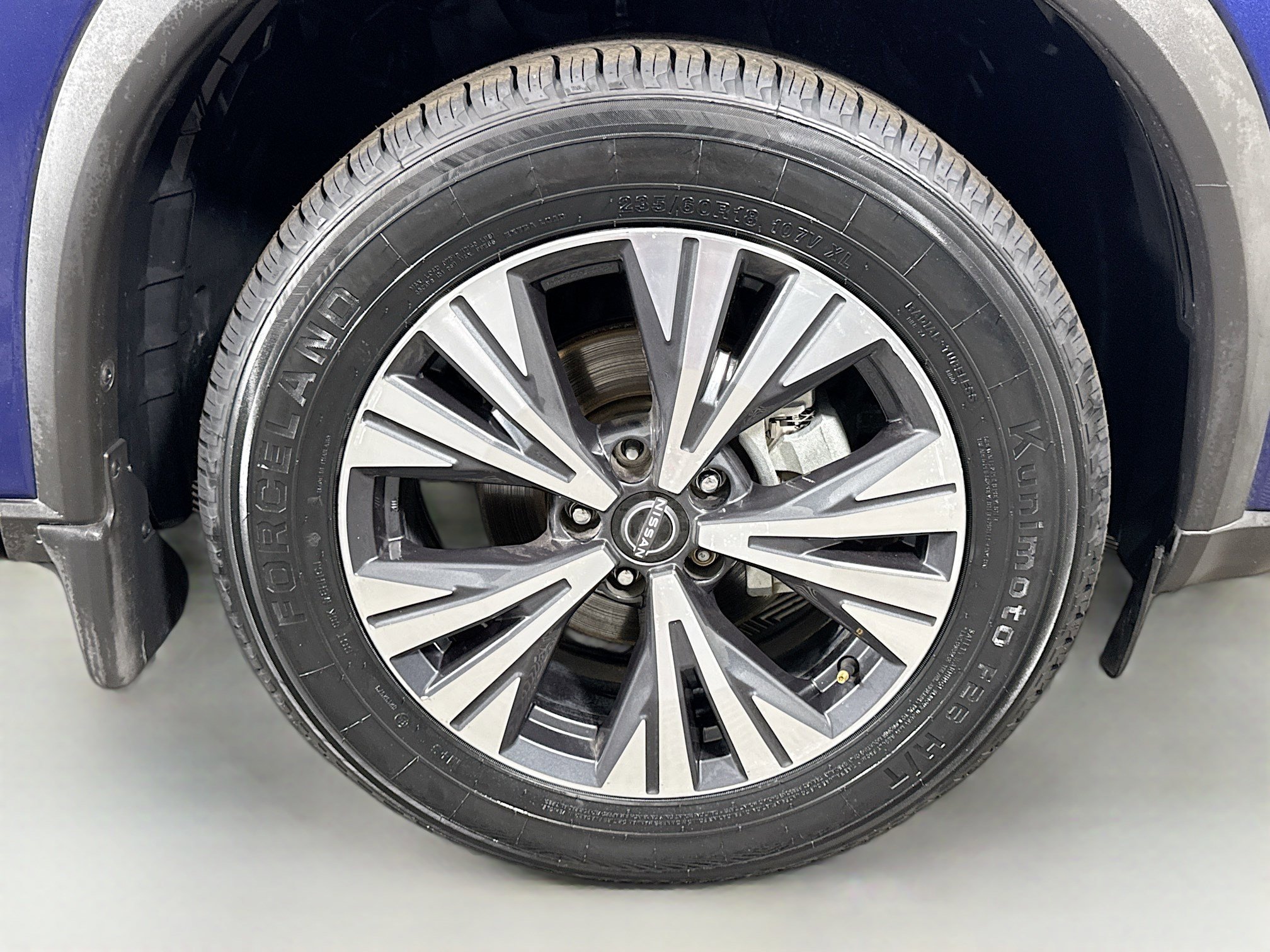 Used 2023 Nissan Rogue SV FWD image 32
