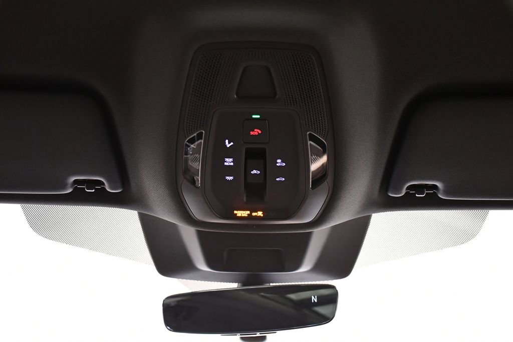 Used 2025 Audi Q5 Premium w/ Convenience Package image 18