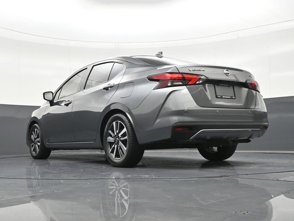 Used 2021 Nissan Versa SV FWD image 20
