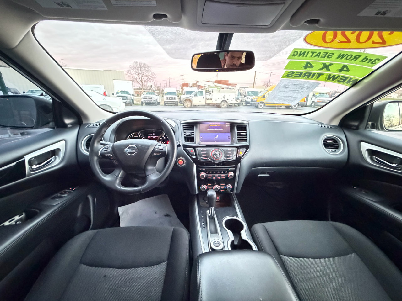 Used 2020 Nissan Pathfinder SV w/ Cargo Package image 15