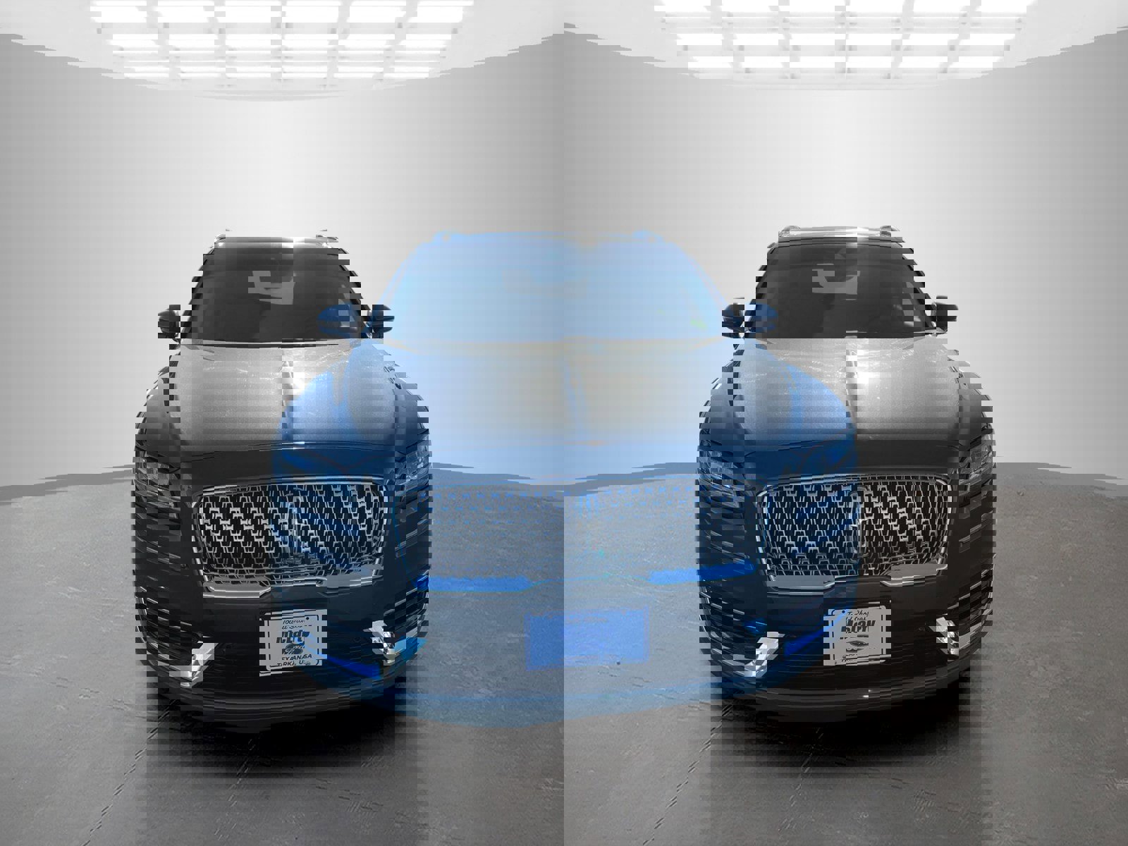 Used 2019 Lincoln Nautilus Reserve image 2