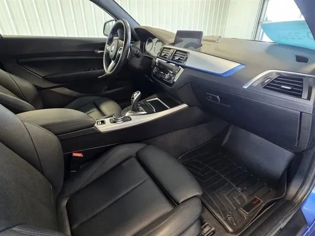 Used 2018 BMW M240i Convertible image 18