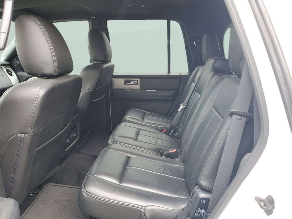 Used 2017 Ford Expedition XLT RWD image 10