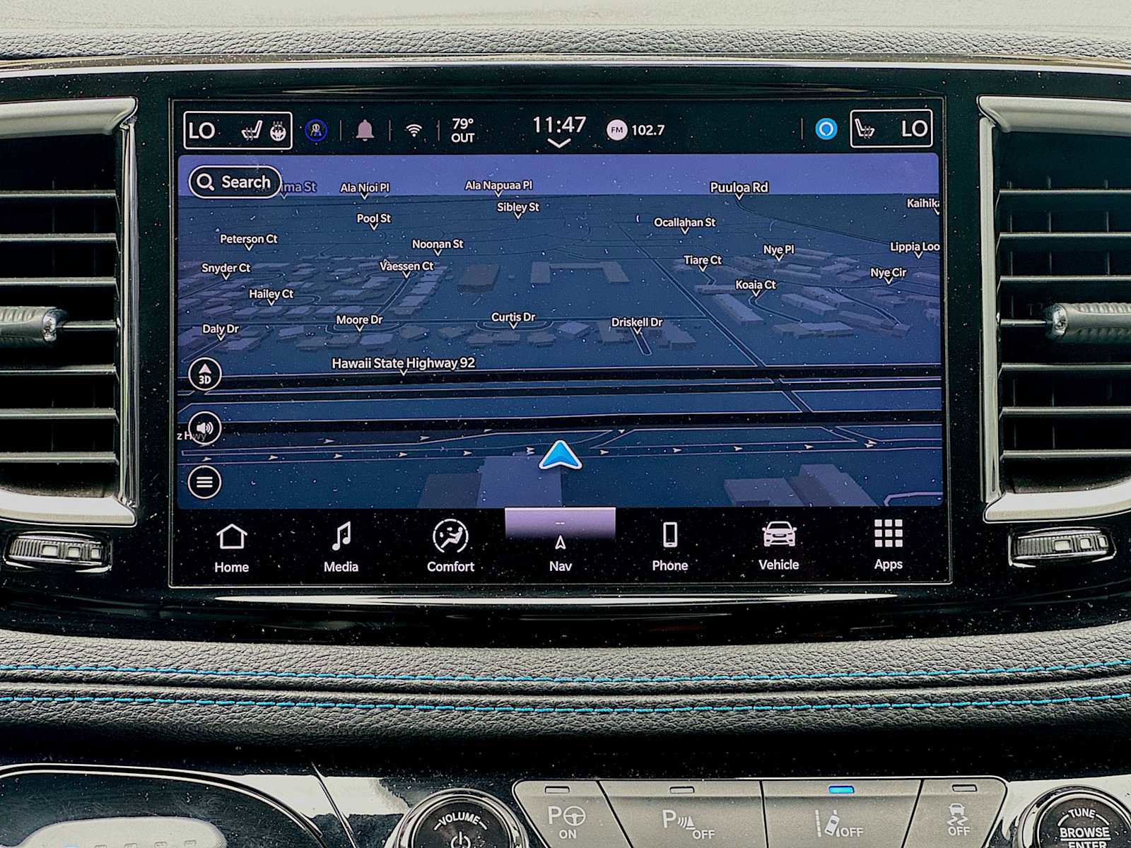 Used 2021 Chrysler Pacifica Touring-L FWD image 13