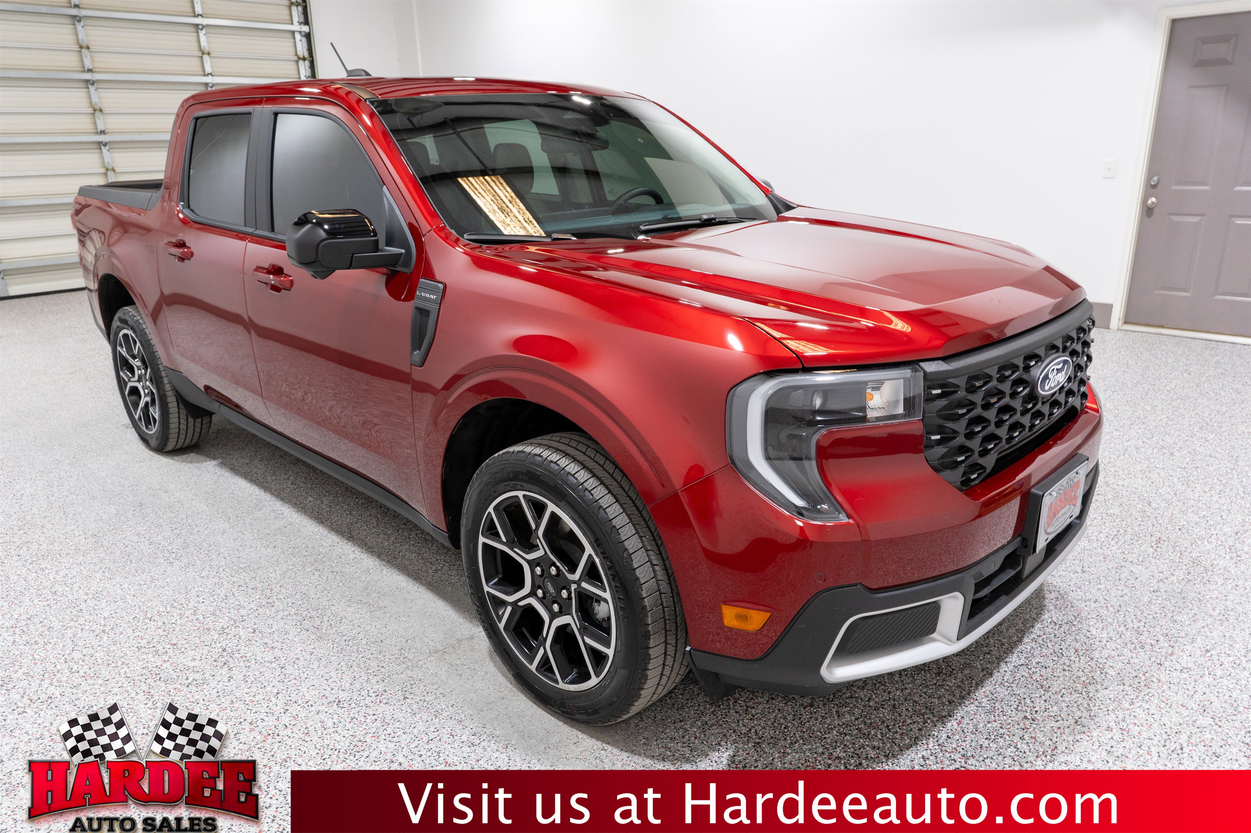 Used 2025 Ford Maverick Lariat w/ 4K Tow Package image 6