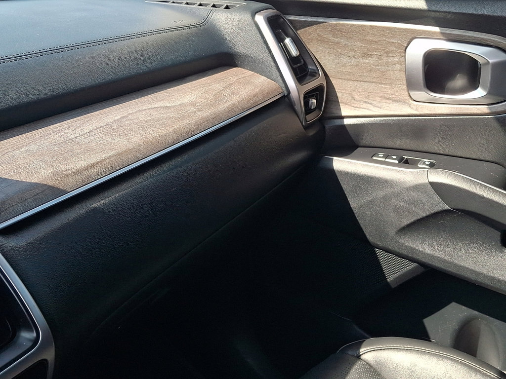 Used 2022 Kia Sorento X-Line EX image 31