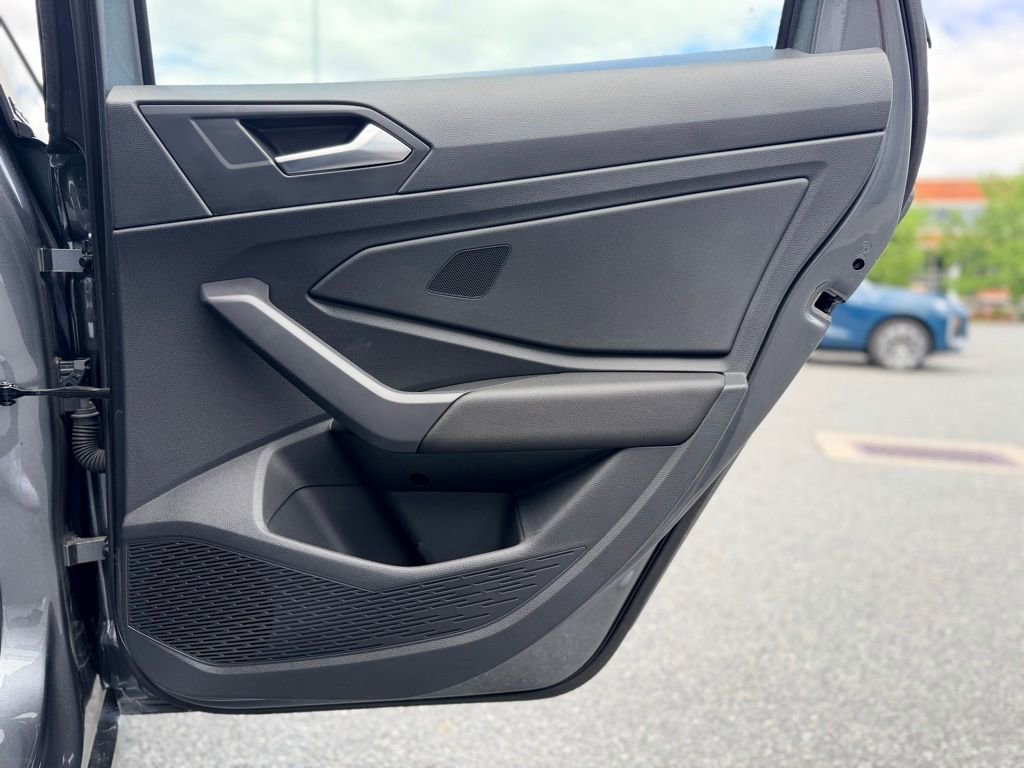 Used 2024 Volkswagen Jetta Sport FWD image 19