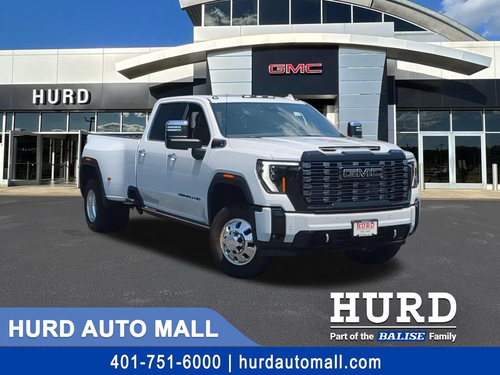 New 2026 GMC Sierra 3500 Denali Ultimate w/ LPO, Black Badging Package AWD/4WD 360° Tour