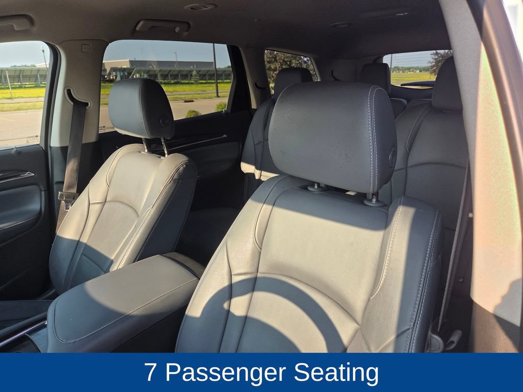Used 2020 Buick Enclave Essence AWD/4WD image 14
