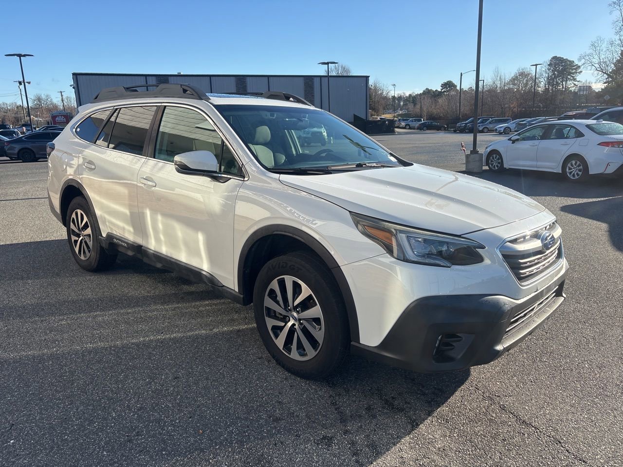 Used 2021 Subaru Outback Premium image 9