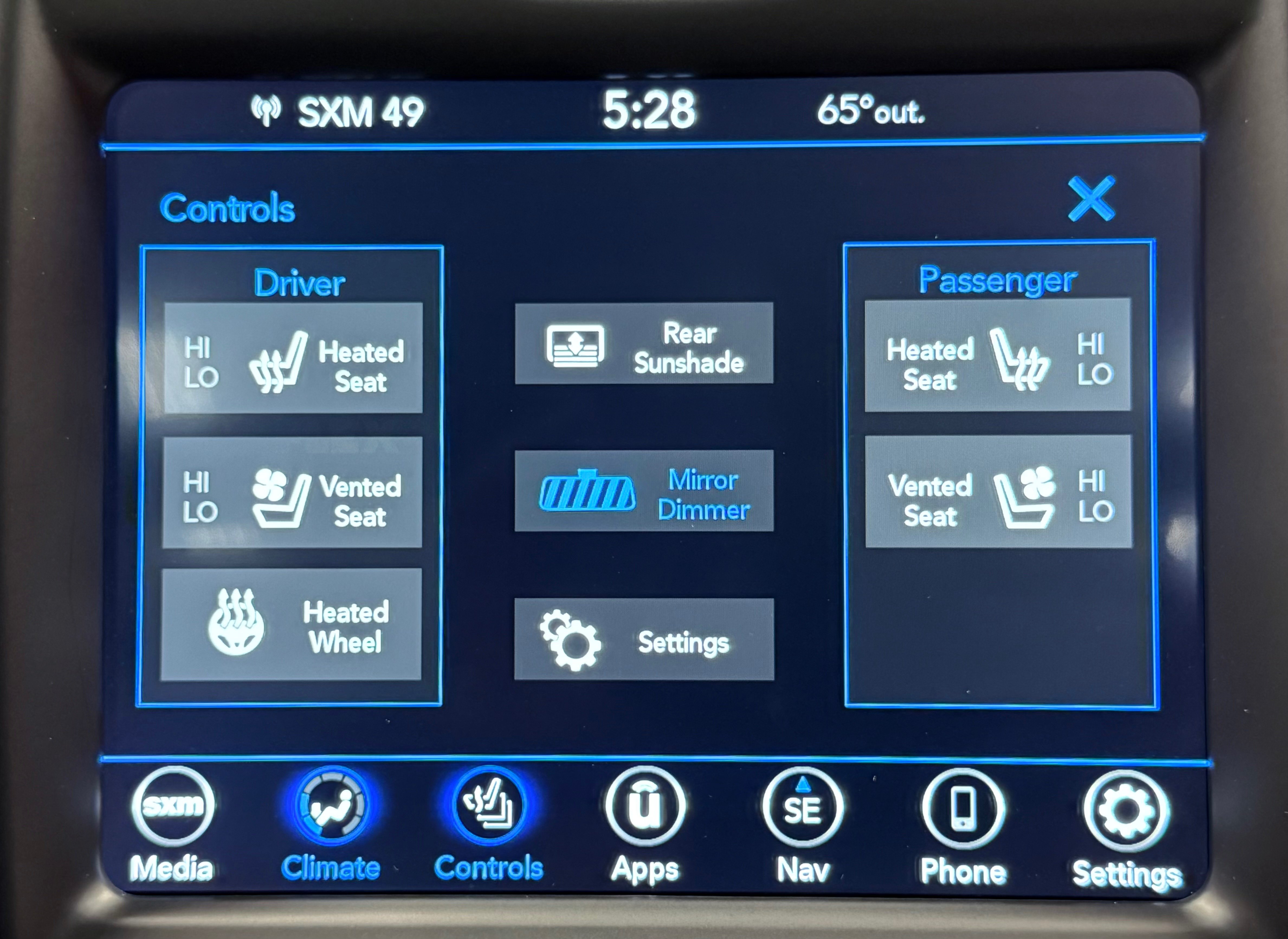Certified 2022 Chrysler 300 S w/ Comfort Group RWD image 25
