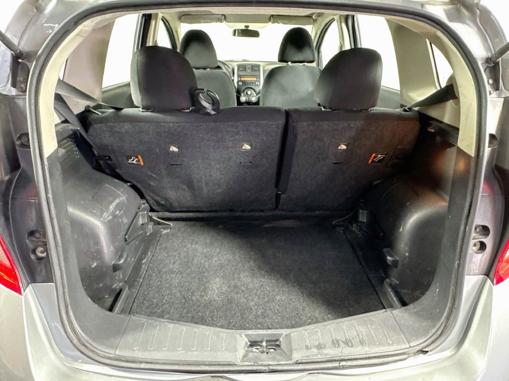 Used 2014 Nissan Versa Note S FWD image 27
