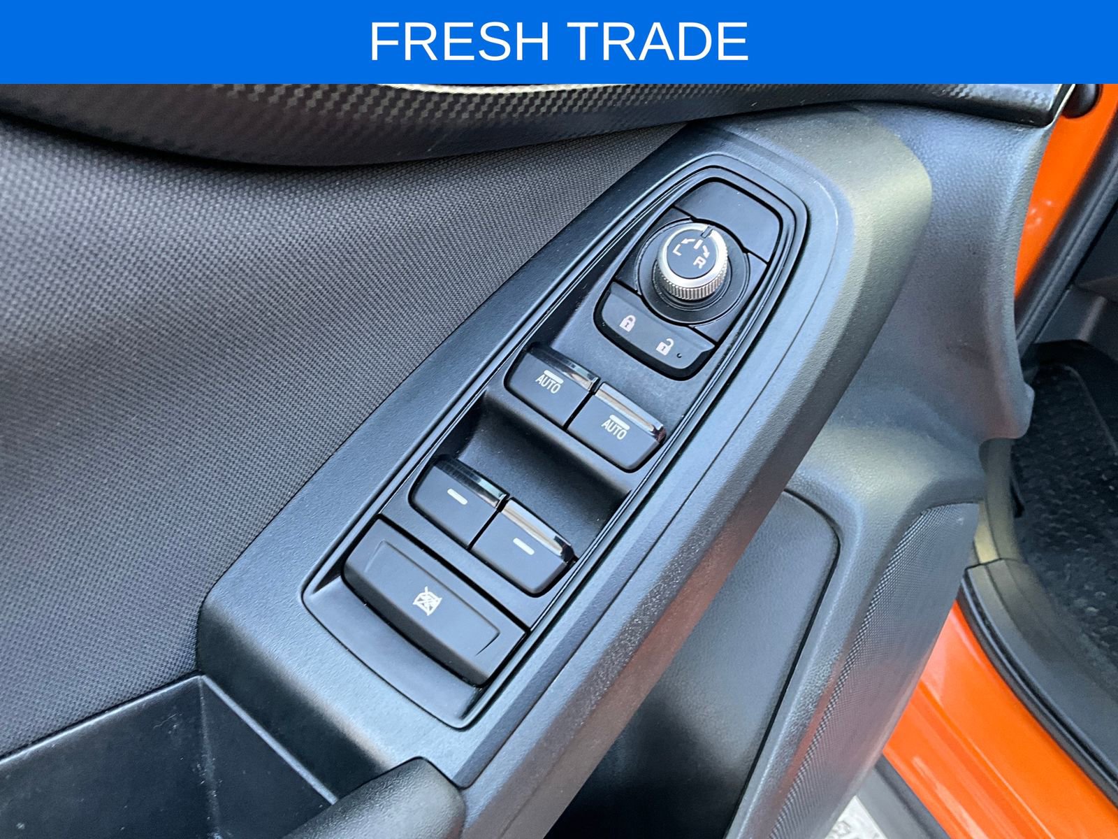 Used 2020 Subaru Crosstrek 2.0i Premium w/ Moonroof Package 1 image 11