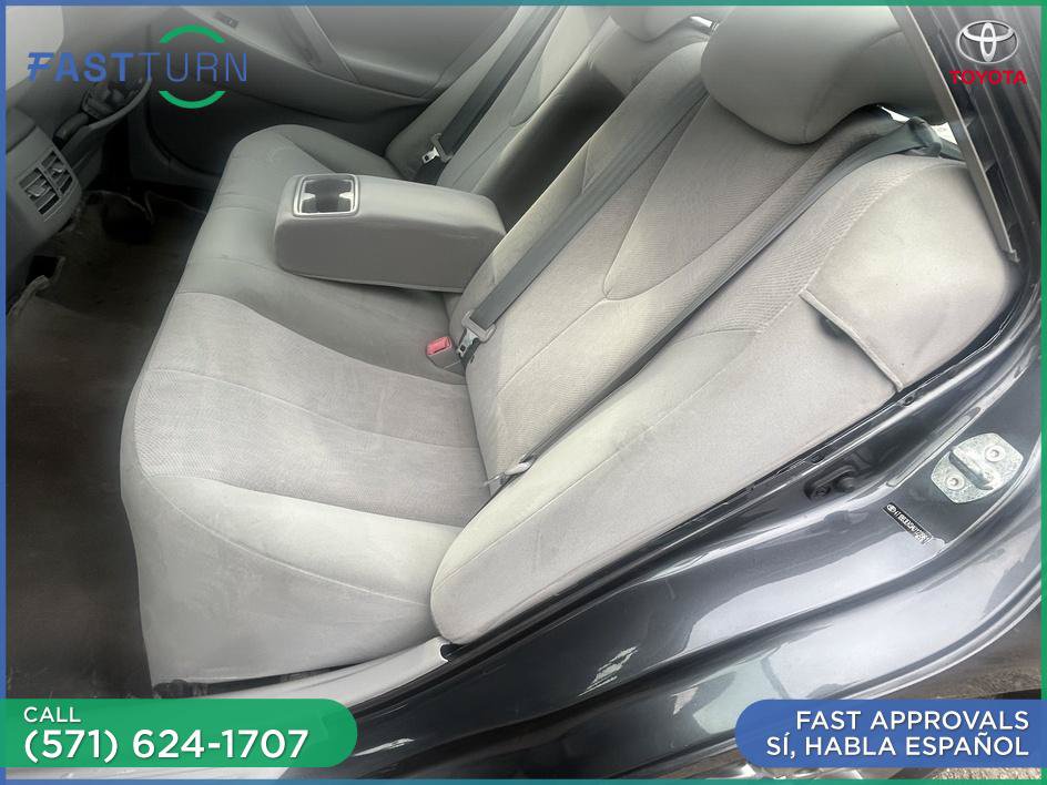 Used 2010 Toyota Camry Hybrid FWD image 29