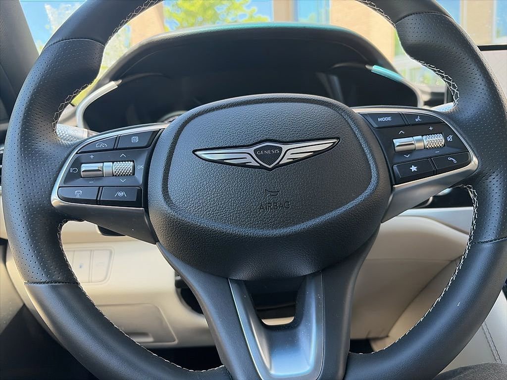 Used 2026 Genesis G70 2.5T RWD image 10