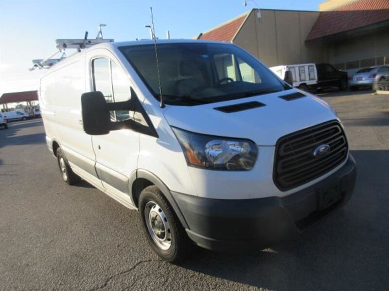 Used 2017 Ford Transit 150 130 Low Roof RWD image 11