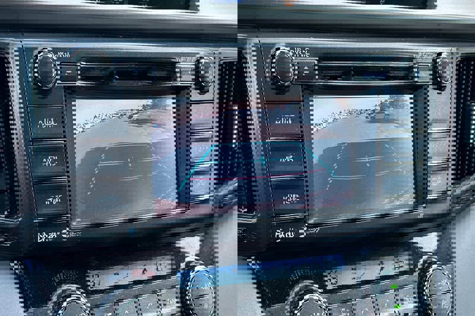 Used 2015 Toyota RAV4 XLE image 20