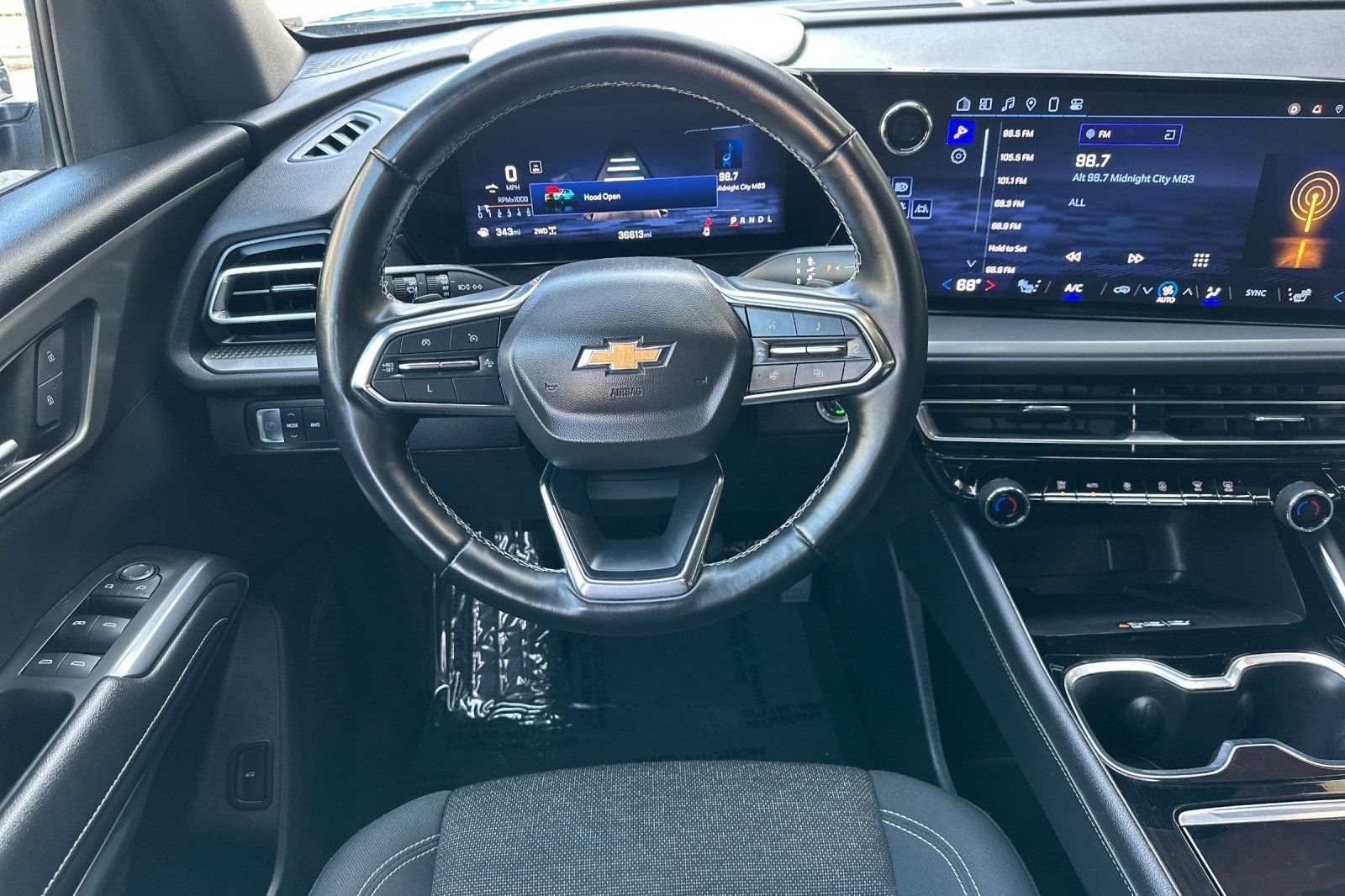 Certified 2024 Chevrolet Traverse LT image 17