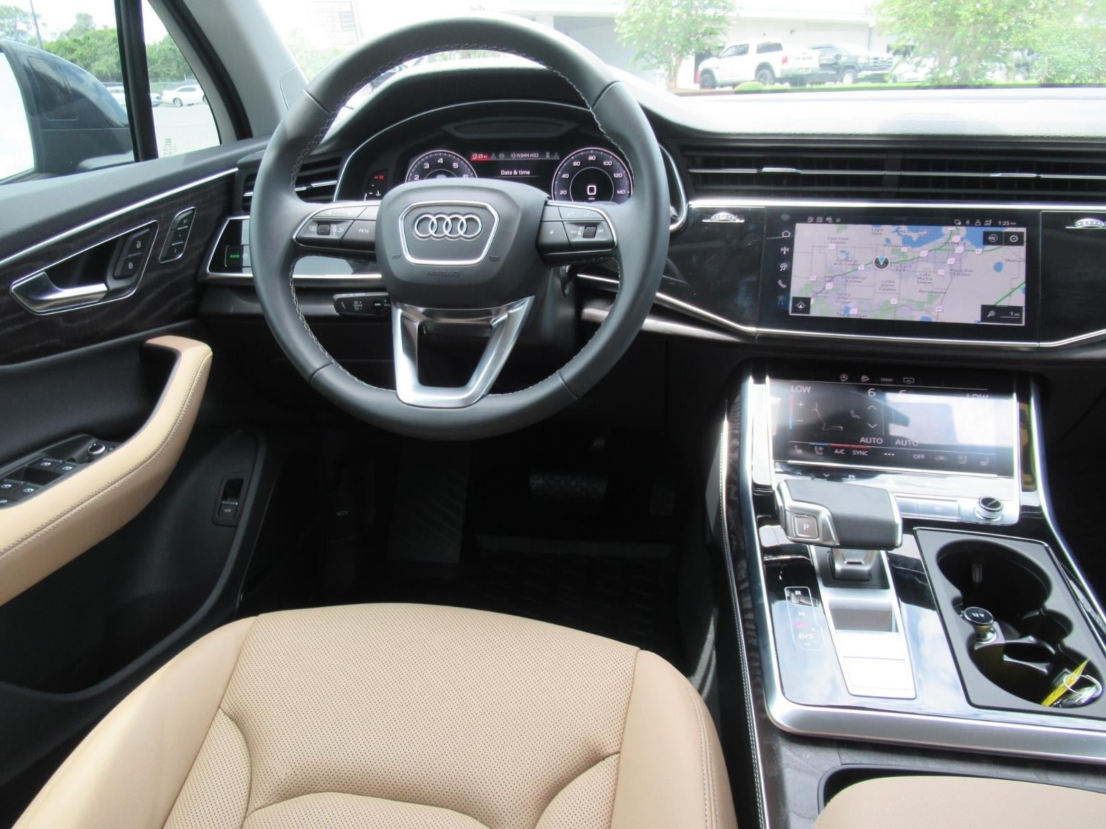 Used 2025 Audi Q7 3.0T Premium Plus AWD/4WD image 13