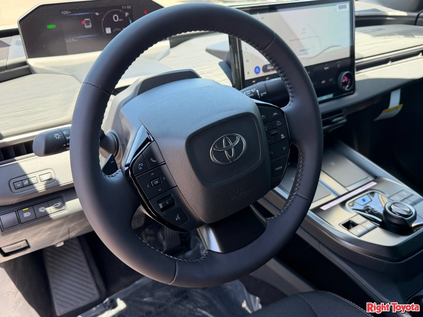 New 2026 Toyota C-HR AWD/4WD image 19