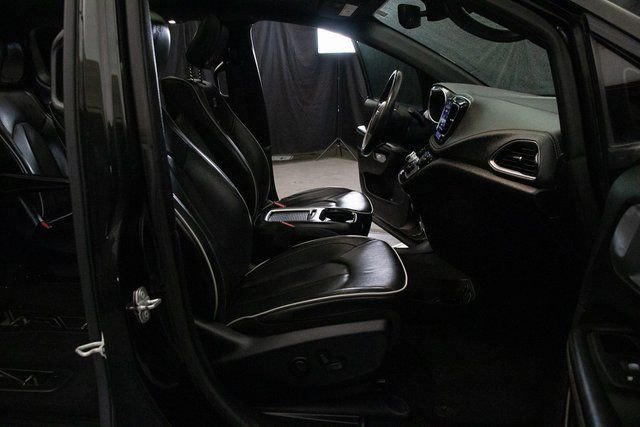 Used 2019 Chrysler Pacifica Limited w/ Advanced Safetytec Group image 15