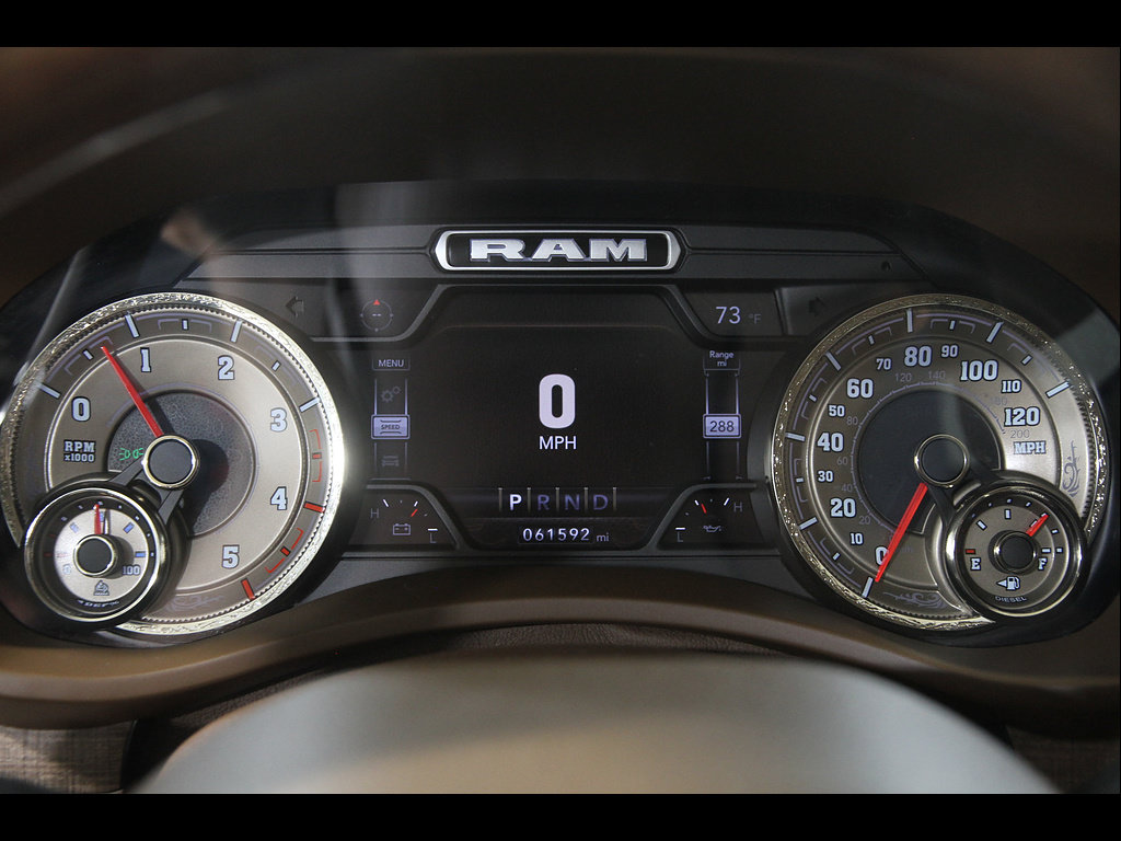 Used 2022 RAM 3500 Limited AWD/4WD image 9