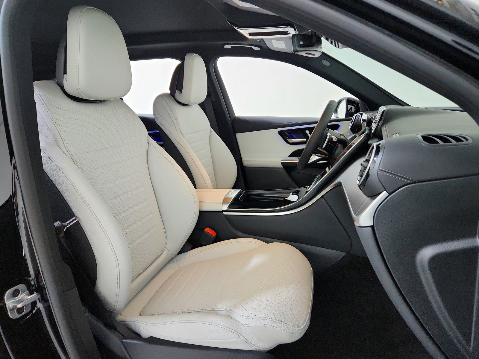 New 2026 Mercedes-Benz GLC 300 4MATIC image 10