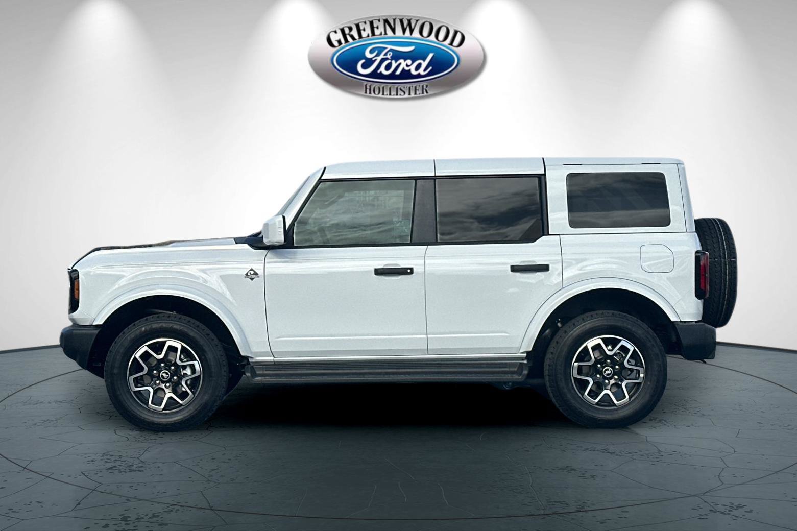 New 2026 Ford Bronco Outer Banks AWD/4WD image 7
