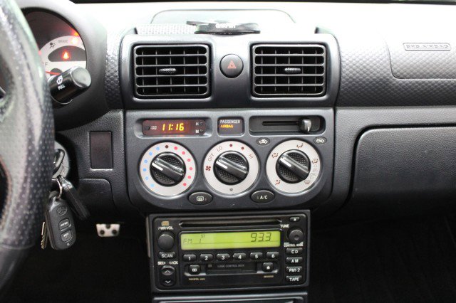 Used 2001 Toyota MR2 image 25