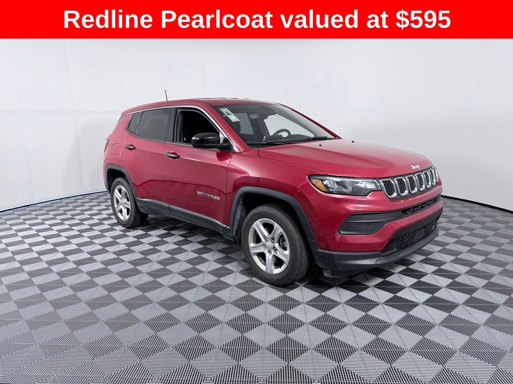 Used 2023 Jeep Compass Sport image 2